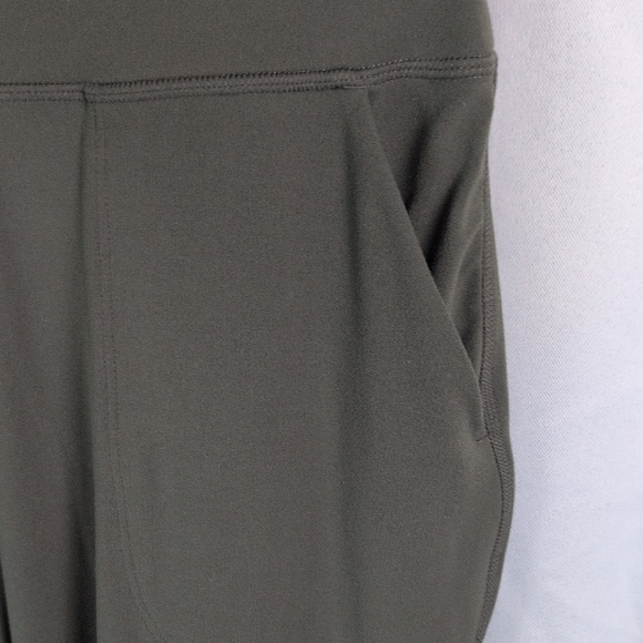 MPG Olive Green Jogger Pants. Small. Like New Condition. - Picture 8 of 9